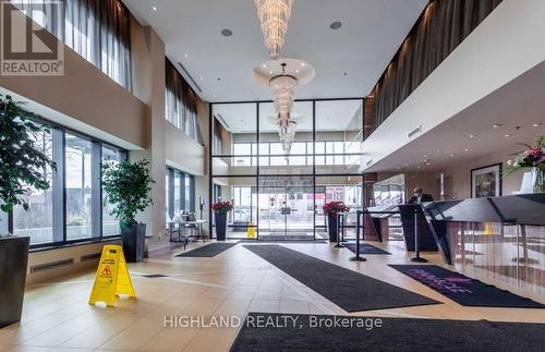 2312 - 3985 GRAND PARK DRIVE , Mississauga, Ontario L5B 0H8 2
