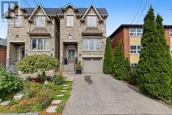 154 HOLBORNE AVENUE  Toronto, ON M4C 2R6