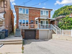 86 GILBERT AVENUE  Toronto, ON M6E 4W1