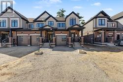 193 DURHAM AVENUE Barrie, ON L9J 0Z5