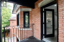 3 - 332 OSGOODE STREET Ottawa, ON K1N 6T3