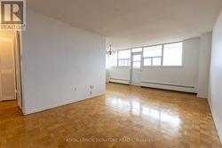 902 - 161 OAKWOOD AVENUE Toronto, ON M6E 2V2