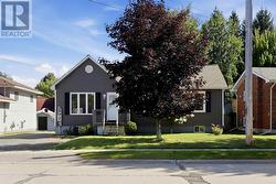 435 Chambers AVE Sault Ste. Marie, ON P6A 4W4