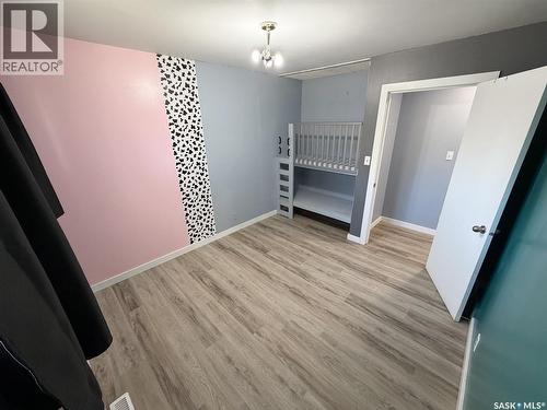 200 3Rd Street E, Ponteix, SK 