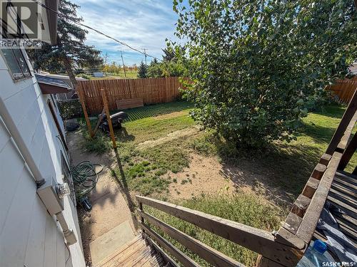 200 3Rd Street E, Ponteix, SK 