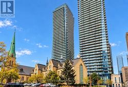 609 - 65 ST MARY STREET Toronto, ON M5S 0A6