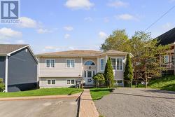 3 Hibernia Drive Clarenville, NL A5A 1H4