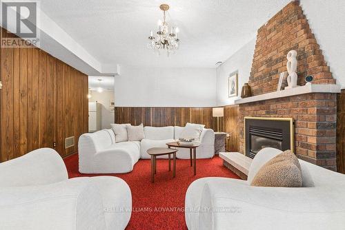 2192 Castlestone Court, Mississauga, ON 
