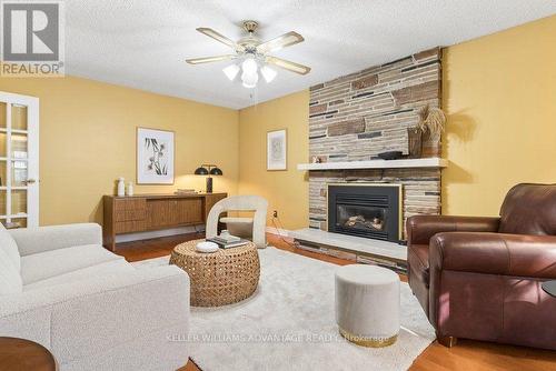 2192 Castlestone Court, Mississauga, ON 