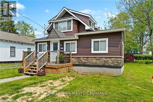377 CAMBRIDGE ROAD W , Fort Erie (Crystal Beach), Ontario L0S 1B0 2