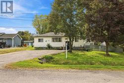 31 JOHNSTON STREET Georgina (Pefferlaw), ON L0E 1N0