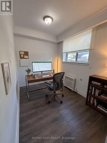 B1 - 50 NEPTUNE DRIVE , Toronto, Ontario M6A 1X1 2