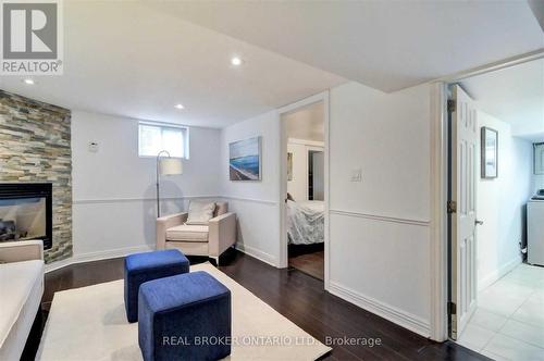 LOWER - 24 GLENBURN AVENUE , Toronto, Ontario M4B 2X2 4