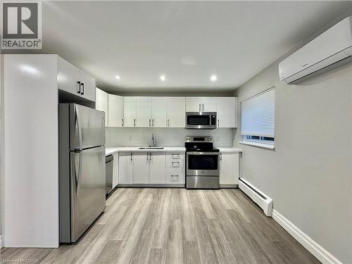 410 HAZEL Street Unit# 204 , Waterloo, Ontario N2L 3P7