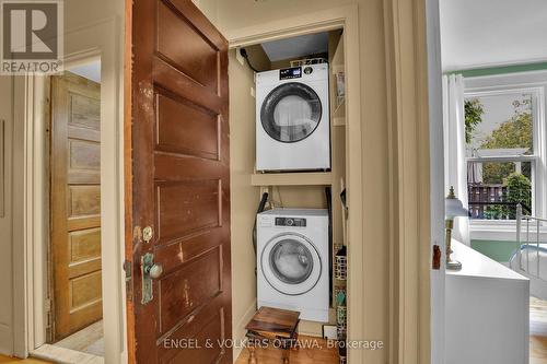 Unit 2 Laundry - 5 Woodlawn Avenue, Ottawa, ON 
