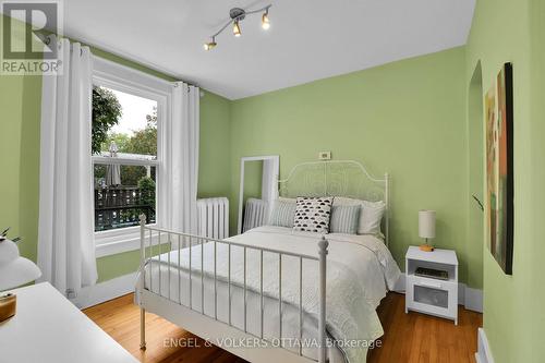 Unit 2 2nd Bedroom (First Level of Unit) - 5 Woodlawn Avenue, Ottawa, ON 