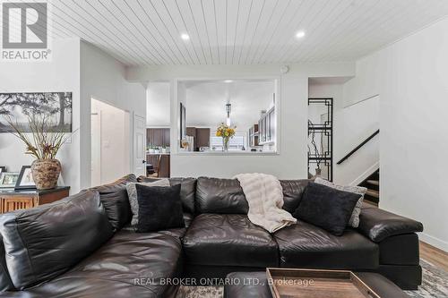 1849 Florida Avenue, Ottawa, ON 