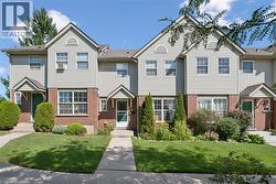 26 POPLAR Drive Unit# 39 Cambridge, ON N3C 4A4