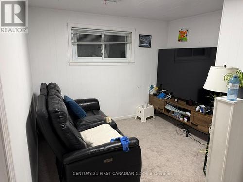 BASEMENT - 231 BASELINE ROAD W , London South (South D), Ontario N6J 1V9 4