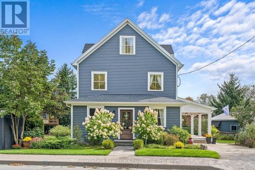 16 WILDWOOD ROAD  Halton Hills, ON L7G 2W7