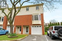 130 LIVINGSTON Avenue Unit# 12 Grimsby, ON L3M 4W5