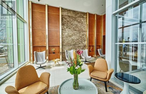 N207 - 455 FRONT STREET E , Toronto, Ontario M5A 1G9 2