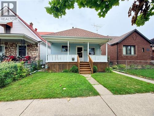 1670 ALBERT Road  Windsor, ON N8Y 3R5