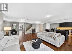 Open & Spacious Living Room - 