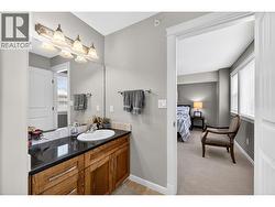 Second Ensuite Bathroom - 