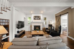 Salon - 