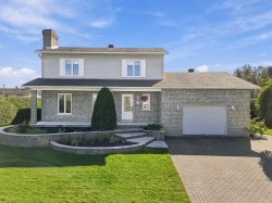 6765 Rue Champêtre  Saint-Hyacinthe, QC J2R 1B1