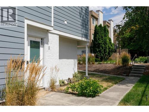 1481 Inkar Road Unit# 8  Kelowna, BC V1Y 8J1