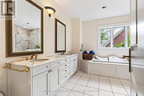1019 Scenic Drive, Hamilton, ON 