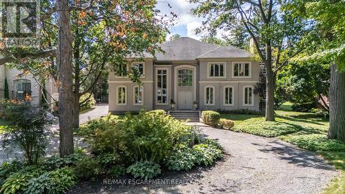 1019 Scenic Drive, Hamilton, ON 