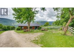 4878 Stepney Road  Spallumcheen, BC V4Y 0R7