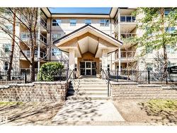 #422 12838 65 ST NW  Edmonton, AB T5A 5H3