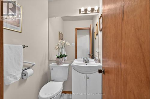 888 Messenger Meadow Drive, Mississauga, ON 