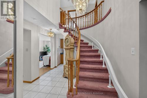 888 Messenger Meadow Drive, Mississauga, ON 