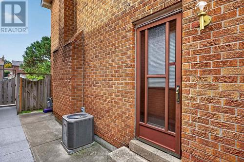 888 Messenger Meadow Drive, Mississauga, ON 