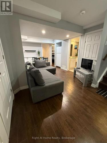 268 BUTTONBUSH STREET , Waterloo, Ontario N2V 0B4 3