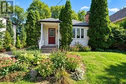 481 TWEEDSMUIR AVENUE Ottawa, ON K1Z 5P1