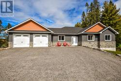 1289 MUSKOKA ROAD 117 ROAD  Bracebridge, ON P1L 1W9
