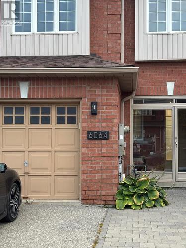 6064 Coxswain Crescent, Mississauga, ON 