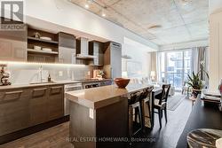 515 - 1030 KING STREET W Toronto, ON M6K 3N3
