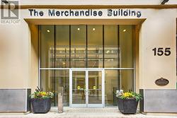 839 - 155 DALHOUSIE STREET Toronto, ON M5B 2P7