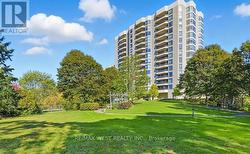 305 - 700 WILSON ROAD N  Oshawa, ON L1G 7T5