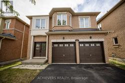 62 SIR JACOBS CRESCENT  Brampton, ON L7A 3V2
