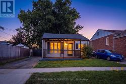 12 AJAX AVENUE Welland, ON L3B 4W8