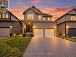 811 CEDARPARK WAY  London North, ON N5X 0C3