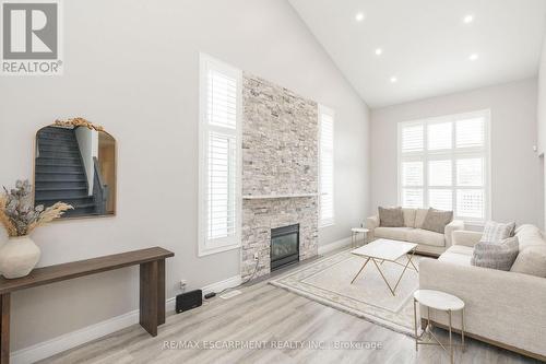 73 Appleblossom Drive, Hamilton, ON 